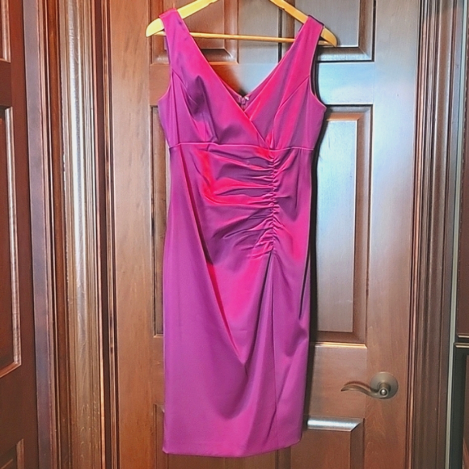 Gorgeous Cocktail Dress, Size 6, Beautiful Satin Magenta Color, New With Tags.